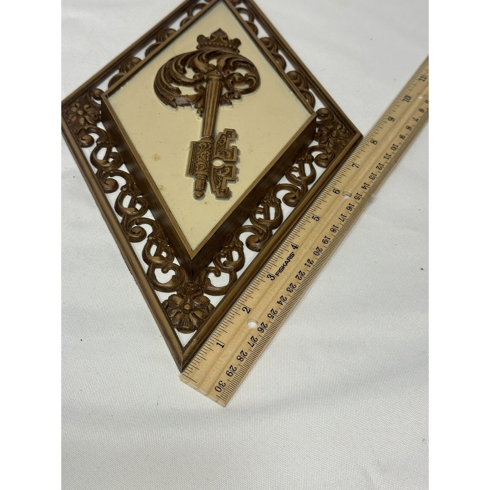 syroco wall plaques vintage plastic brown NO 4271 KEY - Picture 4 of 6